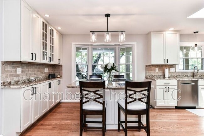 Photo - 1427 Claves Ct