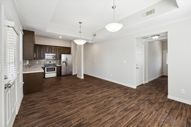 Photo - 2624 Detering St