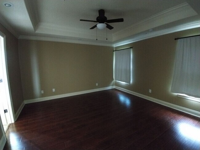 Photo - 317 Barbara Dr