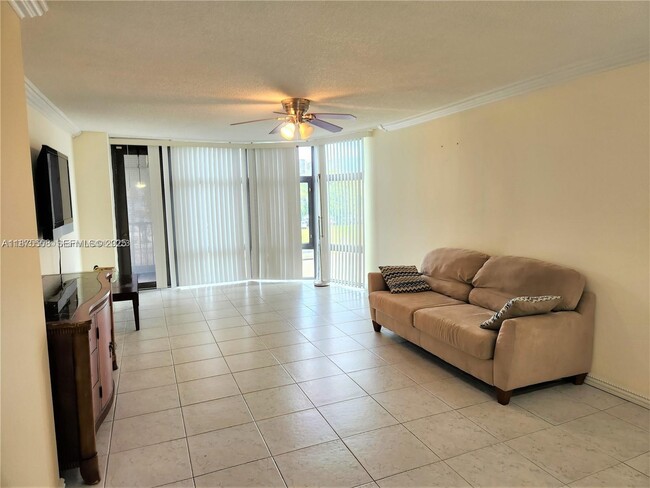 Photo - 3375 N Country Club Dr Unit 203