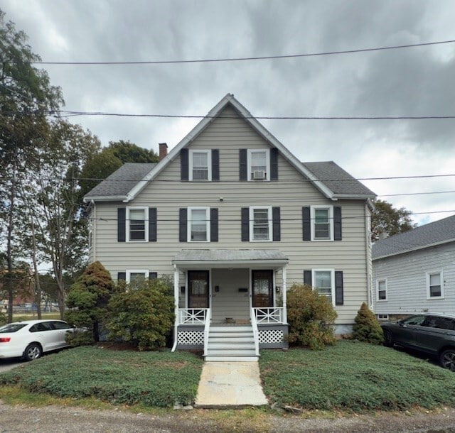 Building Photo - 137 Lynde St Rental