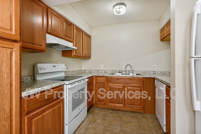 Photo - 309 Lilac St