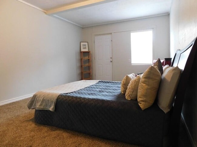 Photo - 2/1 - Pet Friendly Near TSU