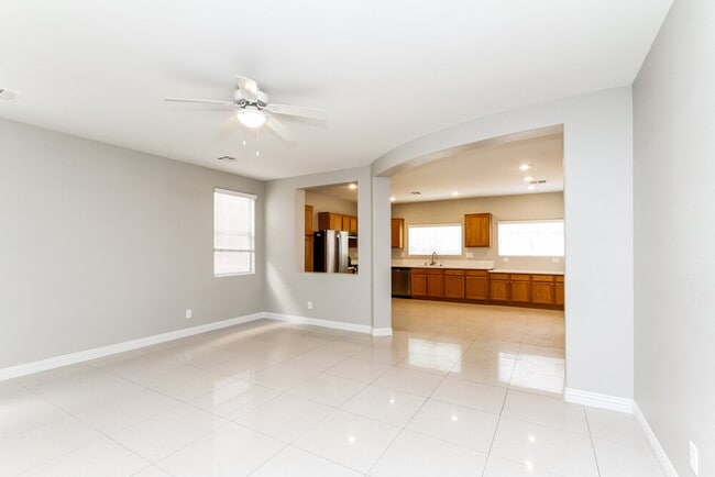 Photo - 84 Japonica Ave