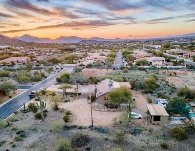 Photo - 1750 W Pearce Rd