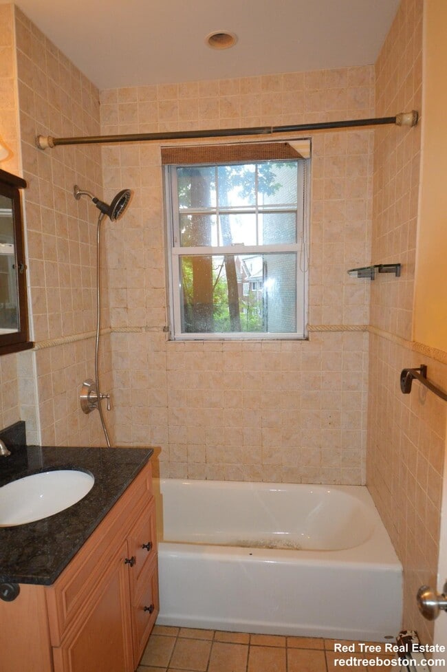 Photo - 1742 Commonwealth Avenue Unit 3