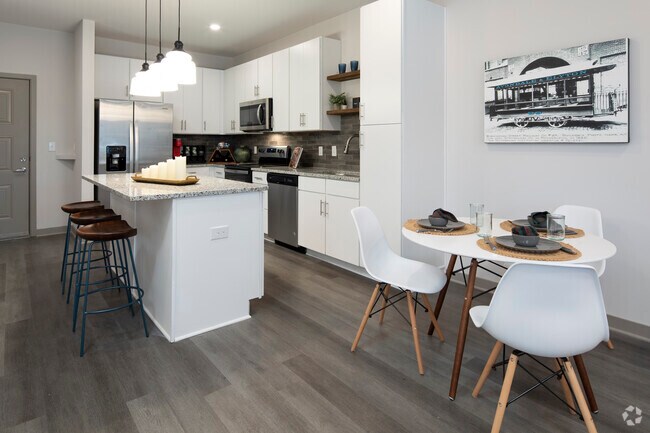 1 habitación, 1 baño, 733 ft² - Axel Row Apartments