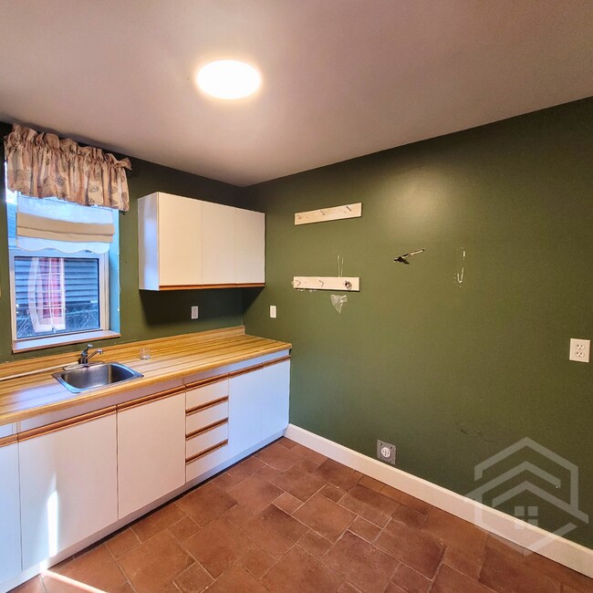 Photo - 1-Bedroom Available in Otterville!! Unit 2