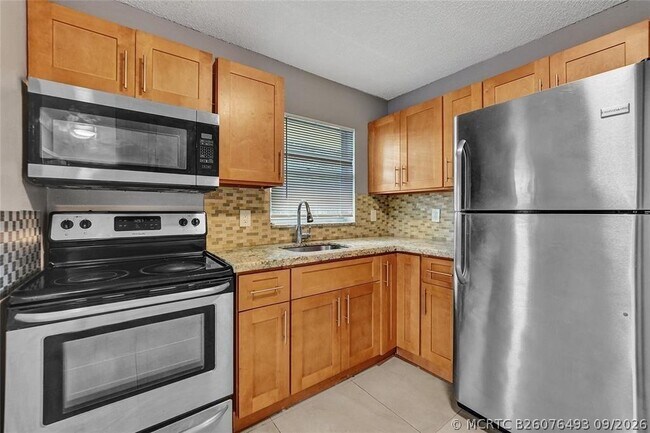 Photo - 5186 NE 6th Ave Unit 719