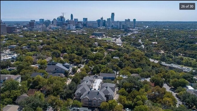 Downtown close by! - 1910 Robbins Pl Unit 105