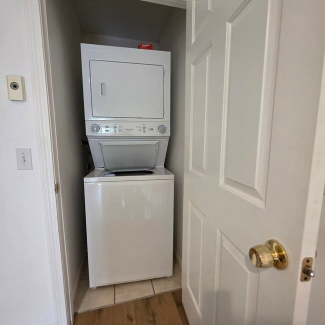 Photo - 2A Beacon St Unidad Apt A