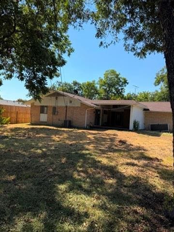 14011 Rolling Hills Ln