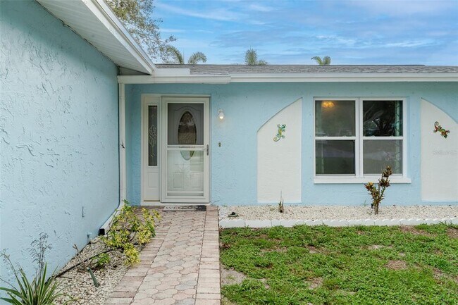 Photo - 8918 134th St N