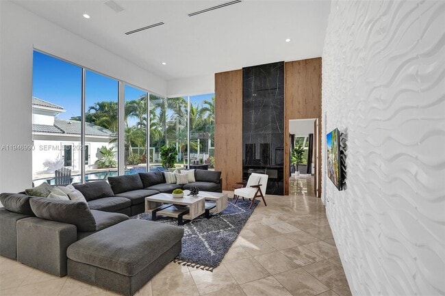 Photo - 11400 NW 7th St