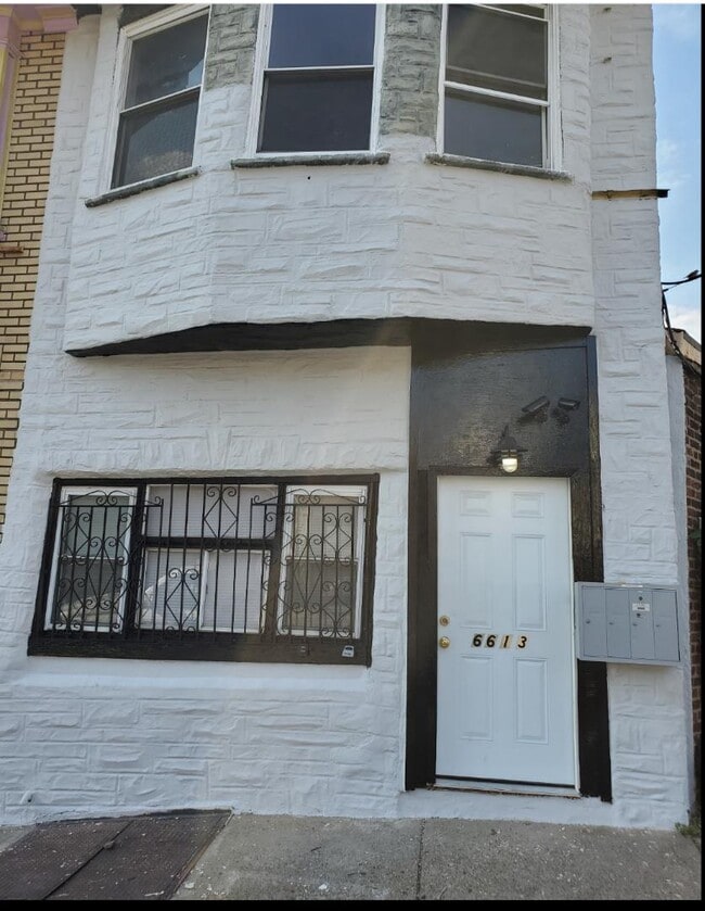 Photo - 6613 Lebanon Ave