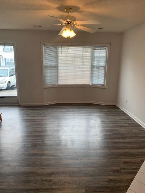 Photo - 3923 Sterling Pointe Dr