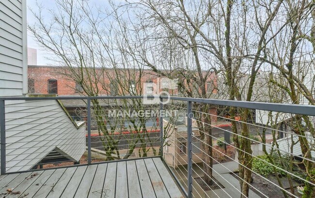 Photo - Spacious Riverfront Condo- Beautiful Condo w/River View from Bedroom! Parking Included!