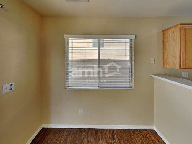 Photo - 986 Cantabria Heights Ave