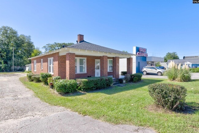 Photo - 3012 Rosewood Dr