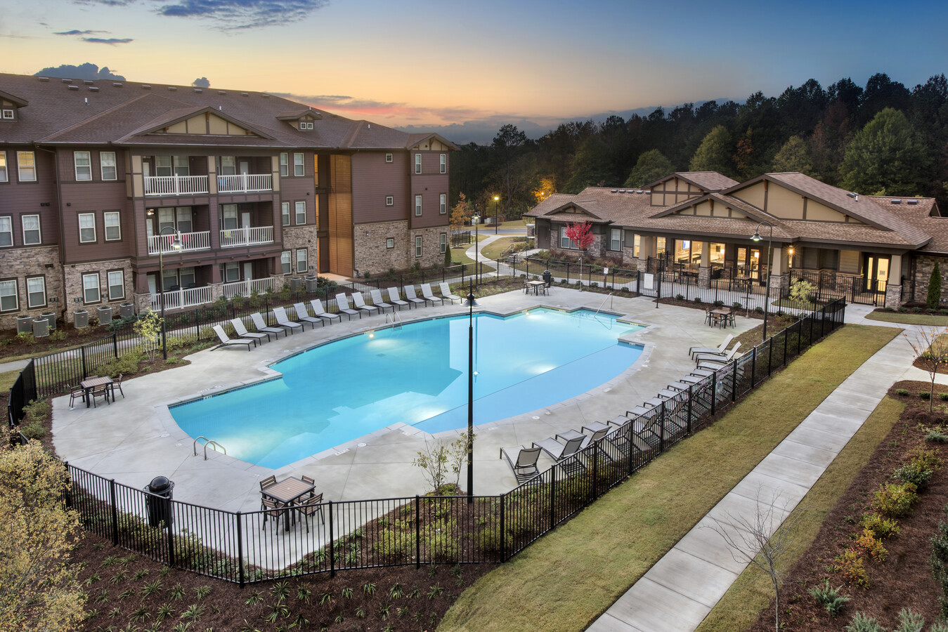 Parke at Oakley - Apartments in Fairburn, GA