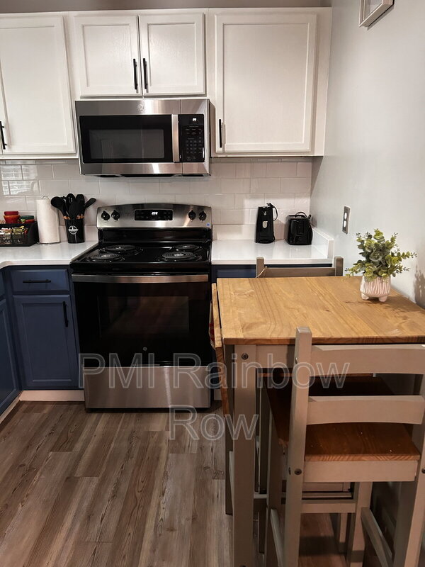 Photo - 144 Williman St