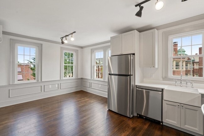 Photo - 39 Dana St Unit 32