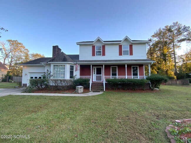 Photo - 209 Rock Creek Dr S