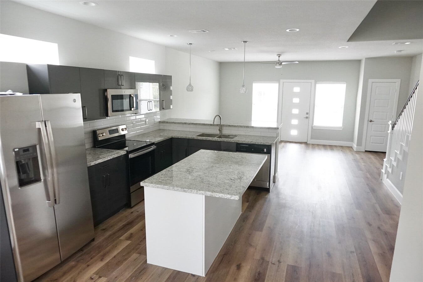 Photo - 5036 Van Fleet St