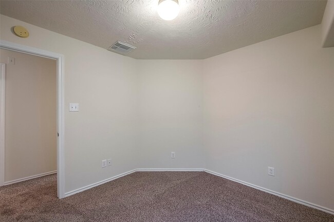 14330 Fairbuff Ln