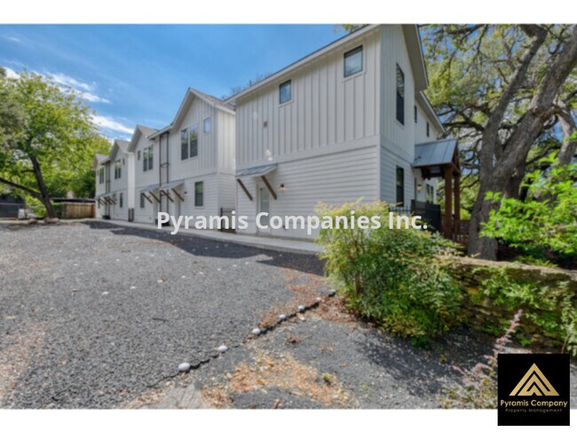 Photo - 2BR, 2.5B Casa