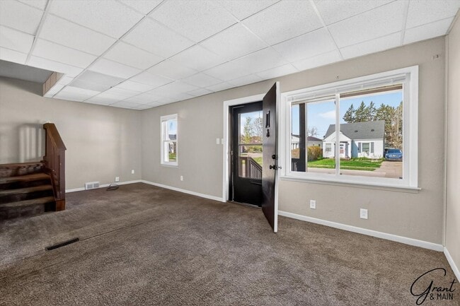 Photo - $1450 4 Bedrooms