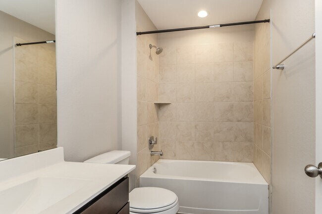 Photo - 9913 Gln Brk Ln