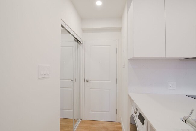 Photo - 5554 Rue Snowdon Unité 001A