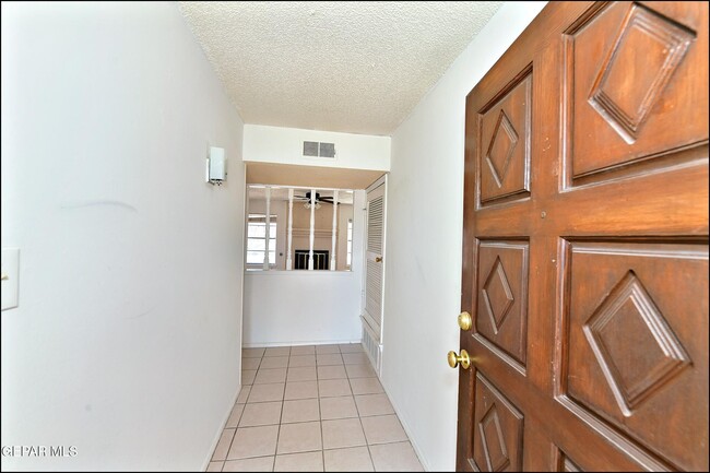 Photo - 3565 Breckenridge Dr