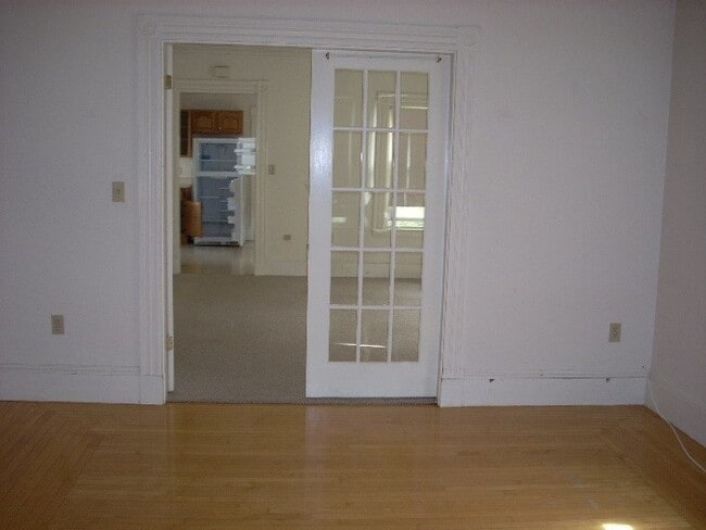 Photo - 18 Wilson St Unit 2