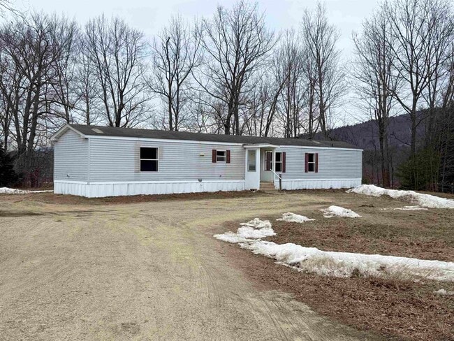 Photo - 531 Daniel Webster Hwy