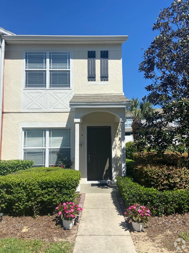 Building Photo - Beautiful 2 Bd 2 1/2 bath Corner unit in W... Rental