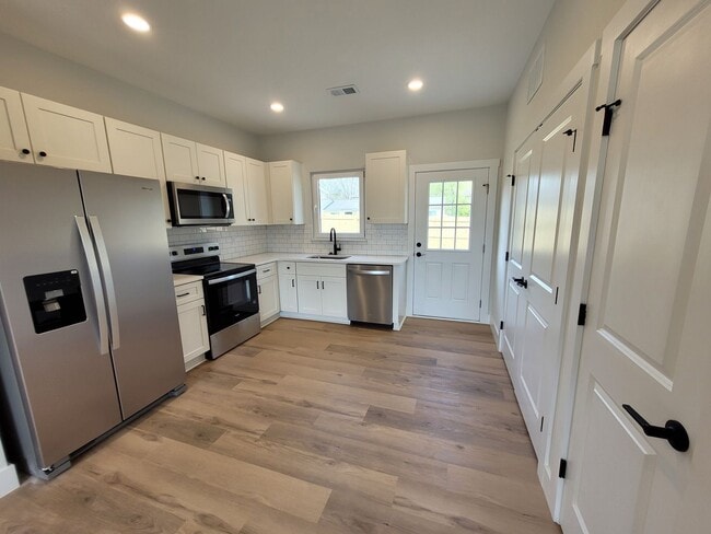 Photo - 1214 Pearl St Unidad B