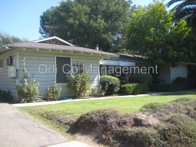 Building Photo - 7100 Haskell Ave Unit 7100