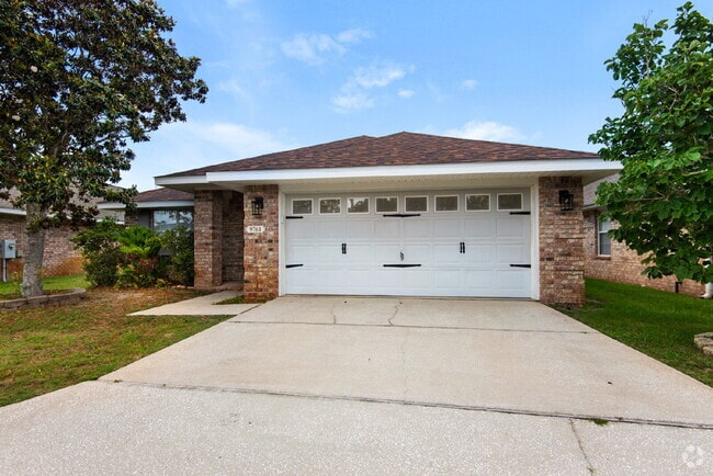 Building Photo - 9761 Leeward Way Rental