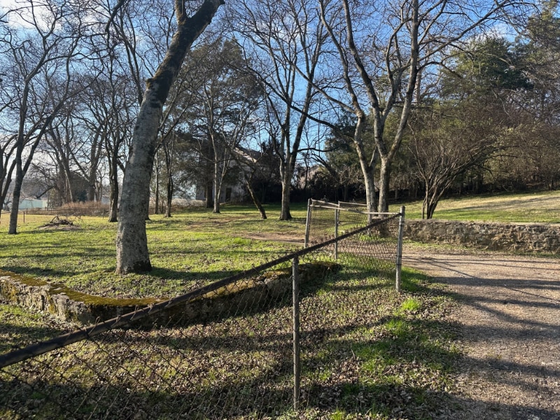 Photo - 318 Valley View Dr