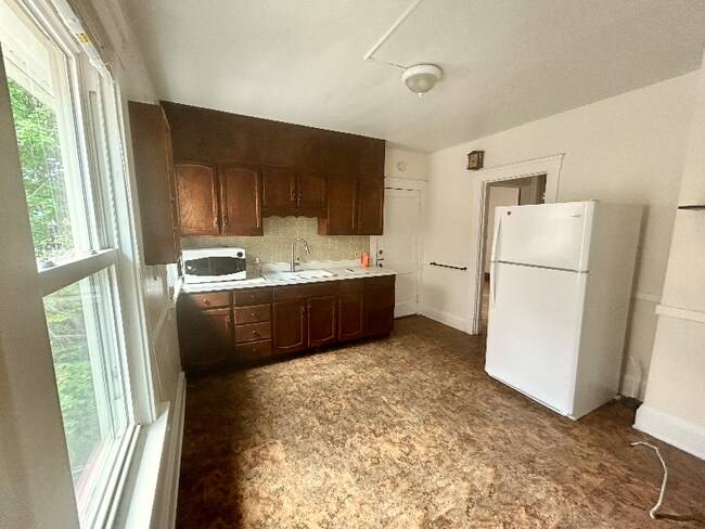 Photo - 1310 W 64th St Unit 2