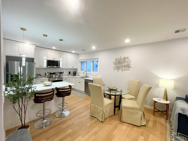 Photo - 75 Thorndike St Apartamentos Unidad 2T