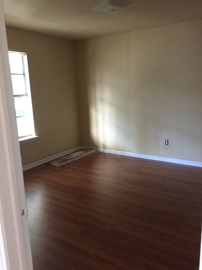 Photo - 1919 Metairie Ave Unit b