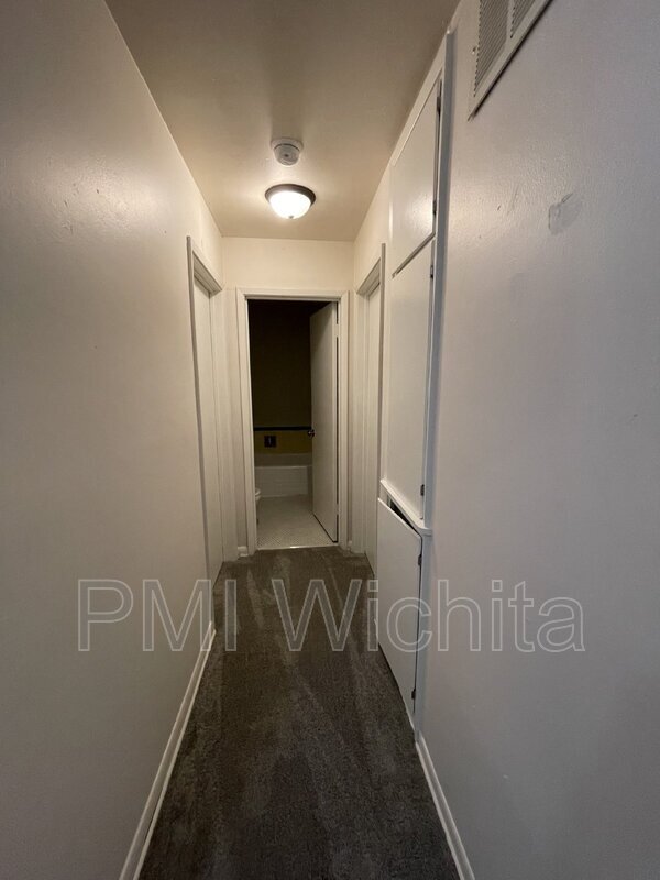 Photo - 2323 S Belmont St