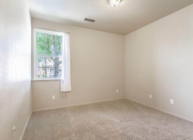 Photo - Updated European Grove Home in NW Fresno