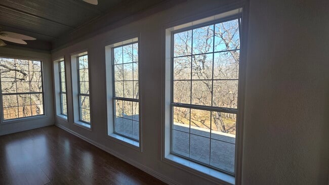 Photo - 500 Brooks Ct