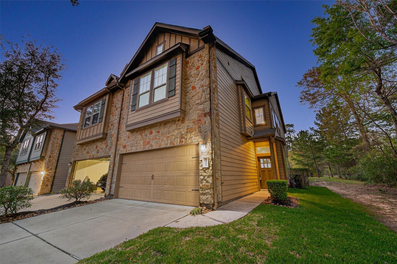 Photo - 137 Cheswood Manor Drive
