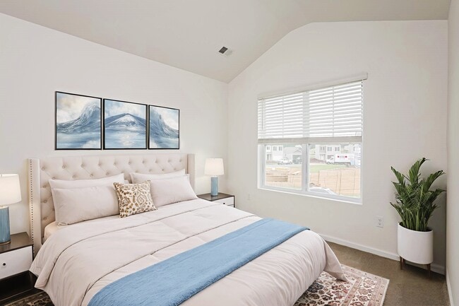 Photo - 112 Striker Rd