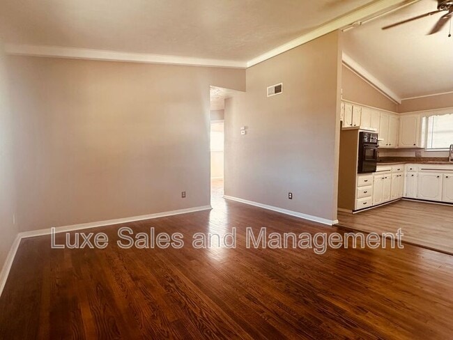 Photo - 1432 SW 61st Terrace